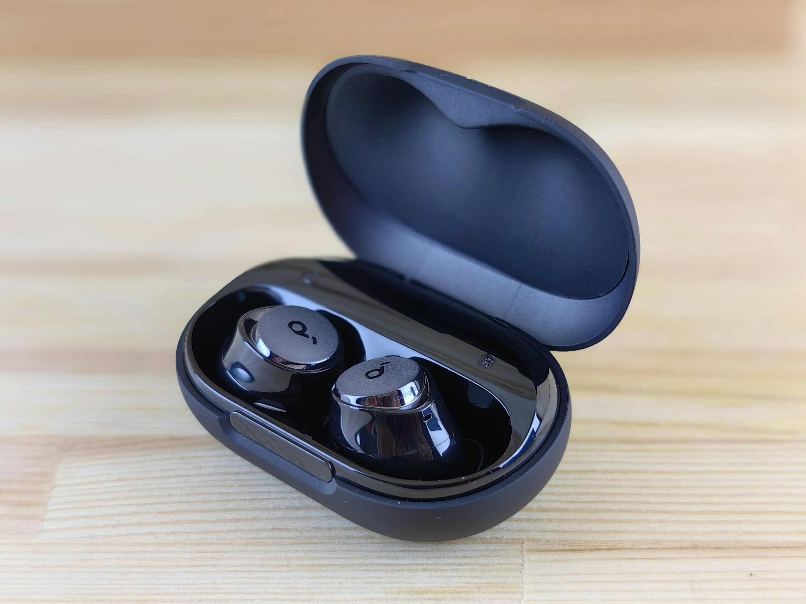 anker/イヤホン